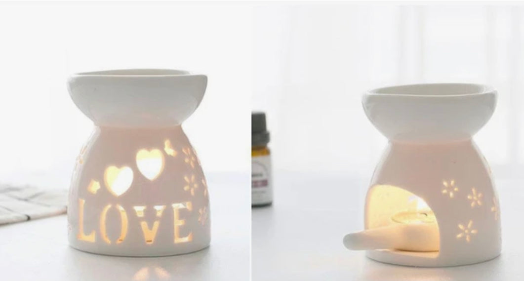 🕯️ Heart Love Ceramic Fragrance Warmer – Elegant Oil Burner for Wax Melts & Essential Oils