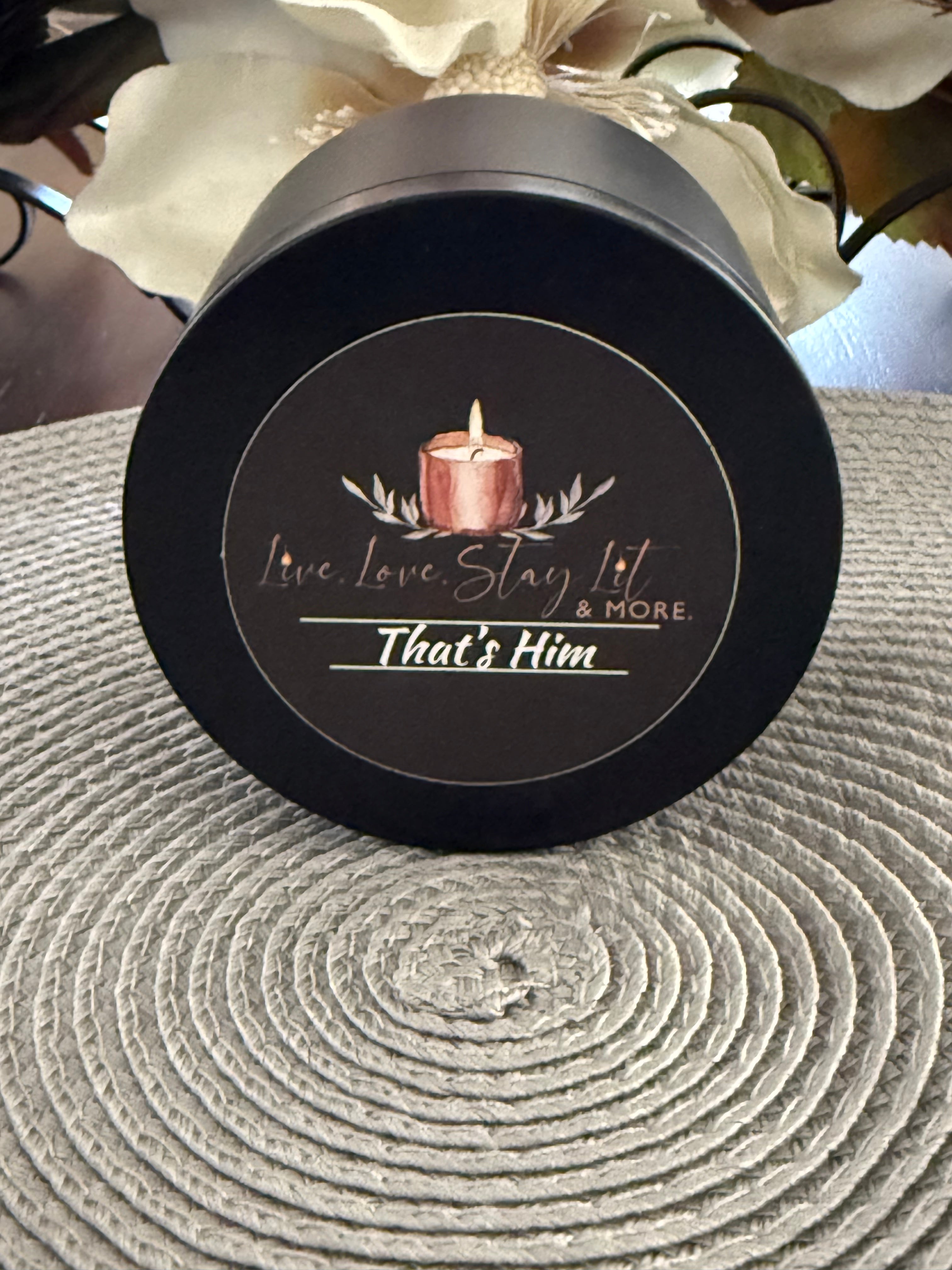 That’s Him Candle – Mahogany, Teakwood & Lavender Blend | 8oz Tin