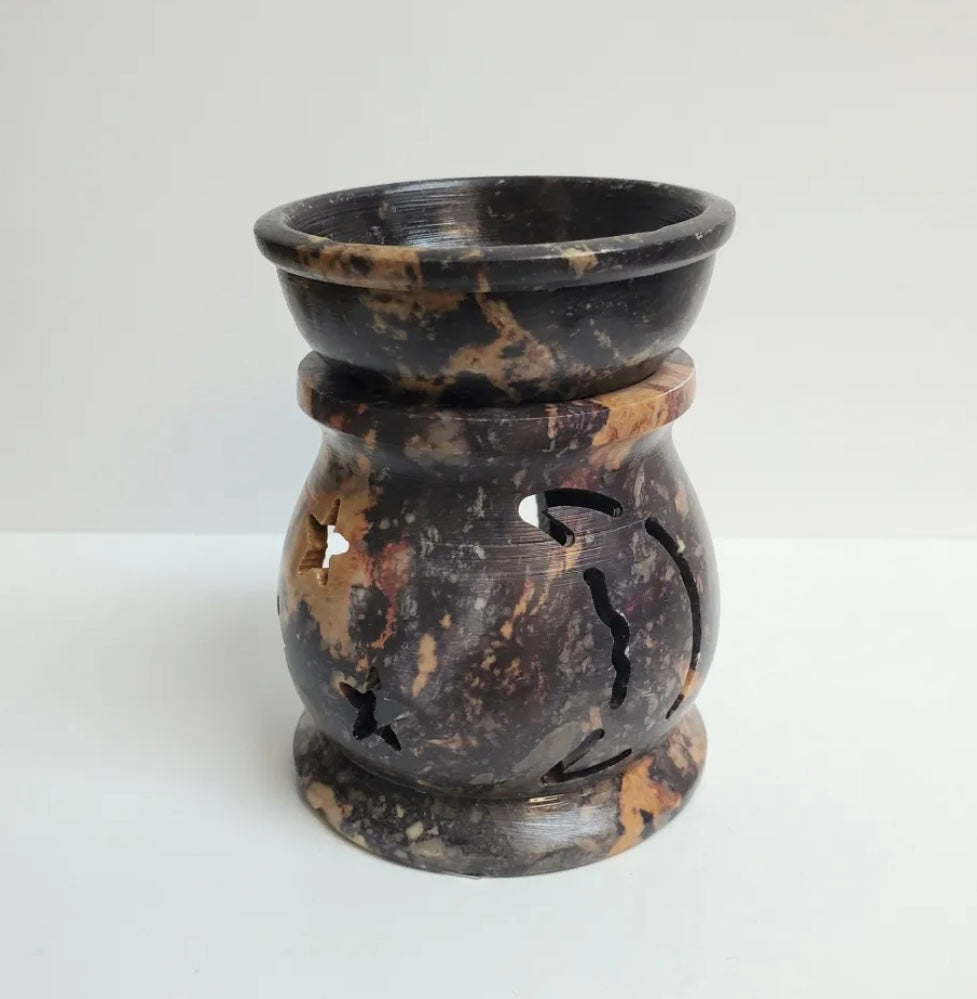 Soapstone Oil Burner – Handcrafted Essential Oil & Wax Melt Warmer | Natural Aromatherapy Diffuser, Heat-Safe, Elegant Home Fragrance Decor